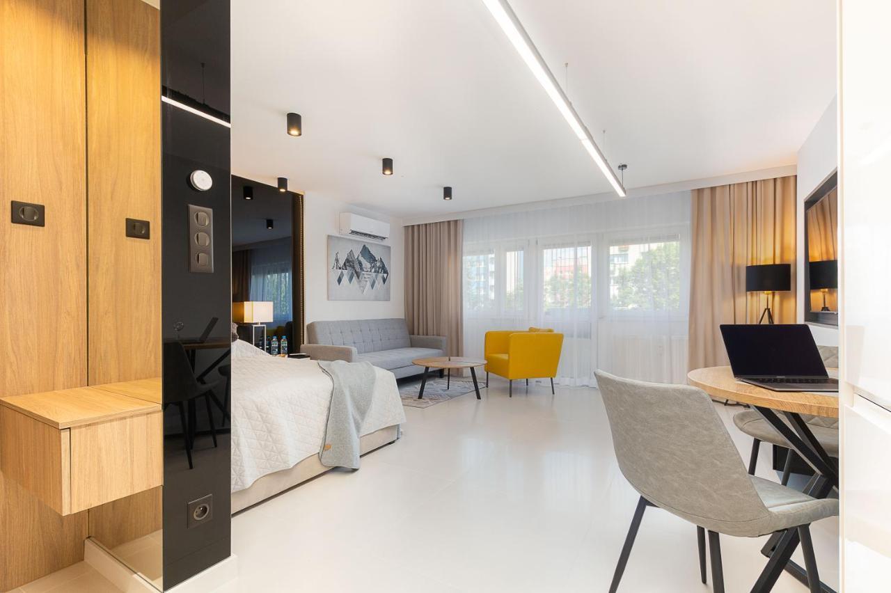 Studio Silesian Vip City Centrum Free Parking Забже Екстериор снимка